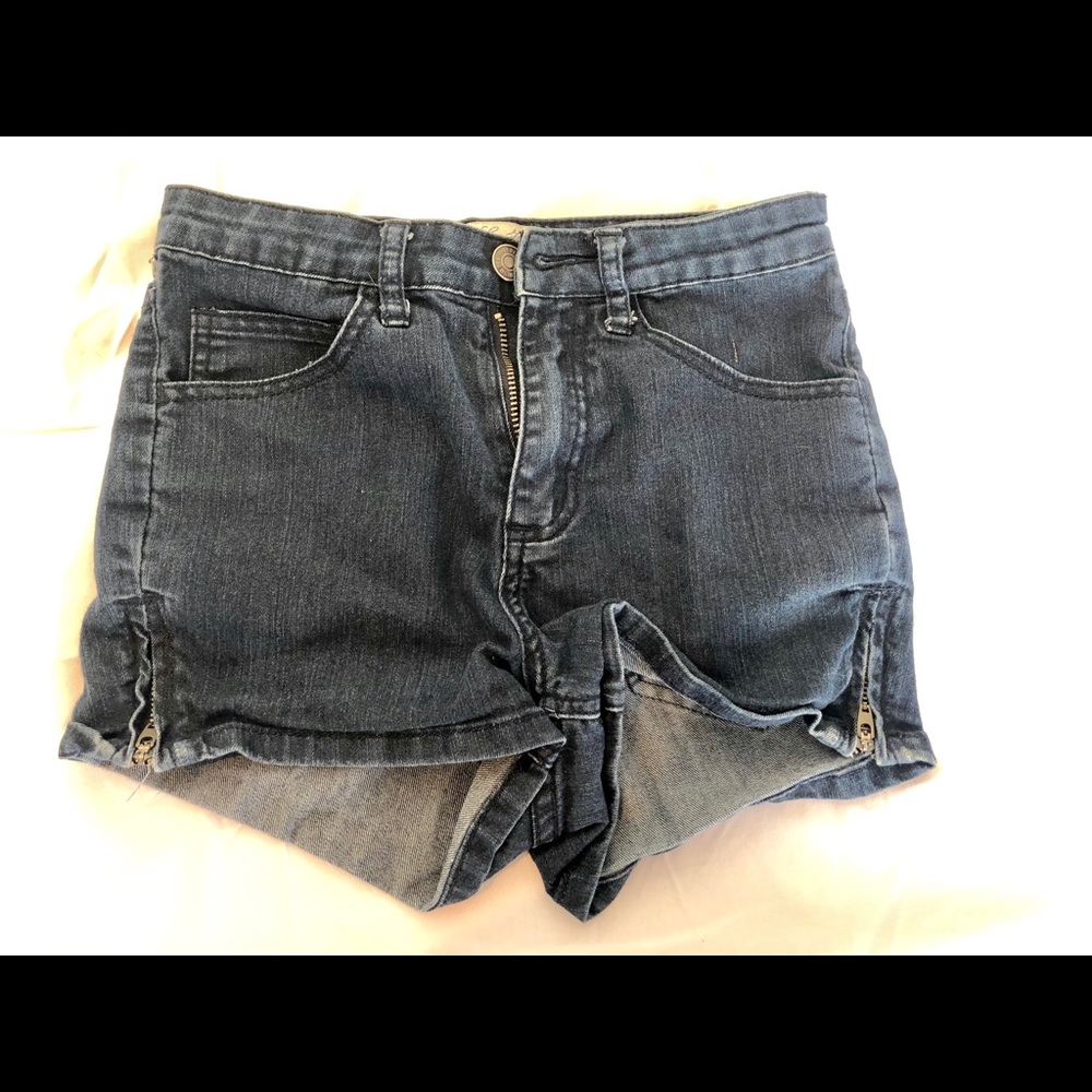 I Love H81 American Eagle Brand Jean Shorts